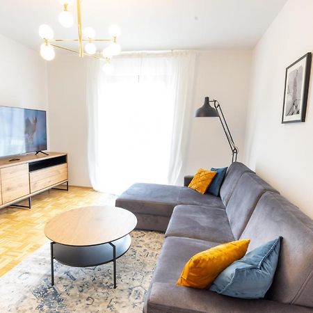 Rhein-Lahn Living - Modernes Design - Balkon Mit Aussicht - Zentrale Lage Nahe Rhein Und Martinsburg Apartment Lahnstein Exterior photo